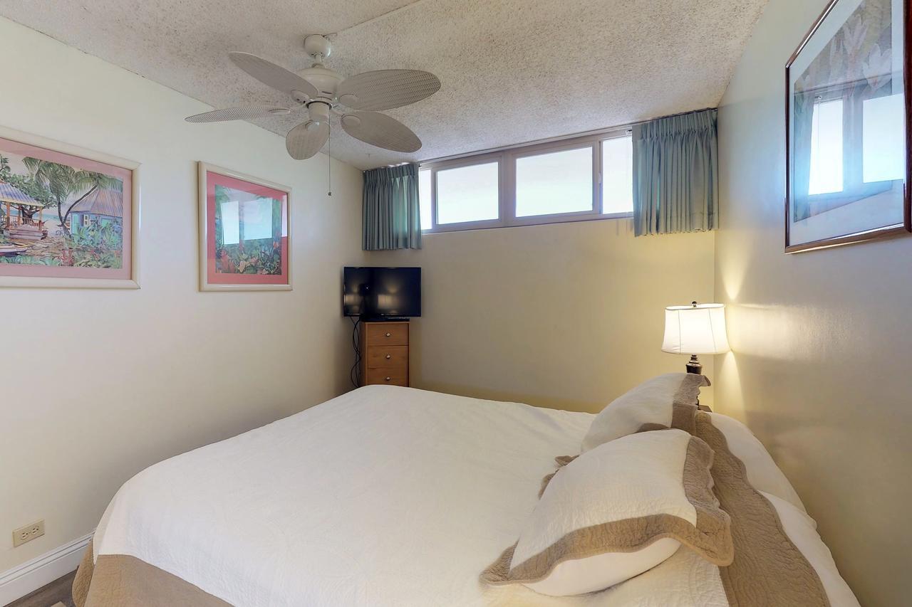 Kahana Reef Oceanfront Condos 외부 사진